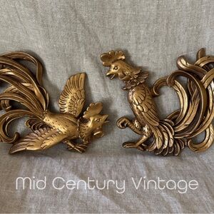 Vintage 1959 Fighting Roosters Universal Statuary Corp Chicago